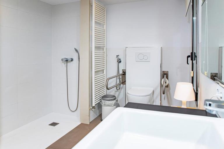 Aménagement de salle de bains, étapes et conseils pratiques